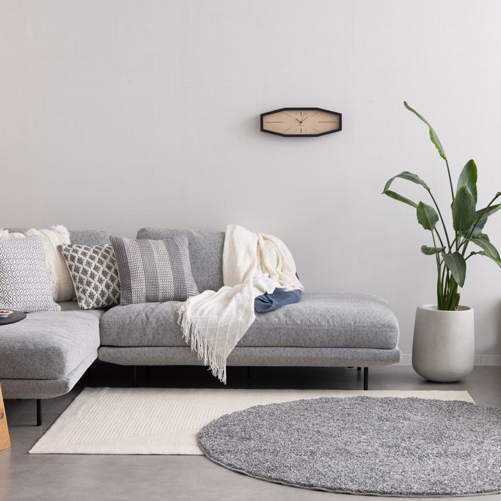 秋のぬくもり、ラグとクッションと