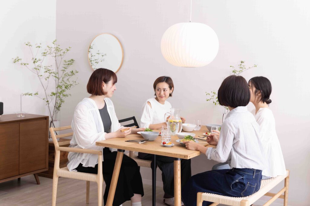 バブルランプを取り入れたコーディネート