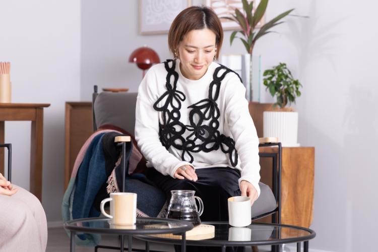 アートで彩る、スタイリッシュな二人暮らし