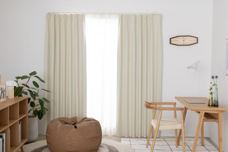 陽だまりを部屋に招く [ニュアンスイエロー]