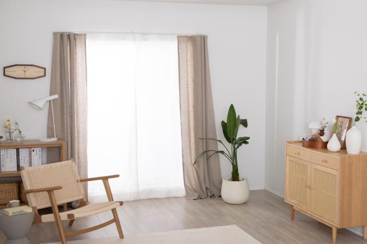 ナチュラルな花粉キャッチレース