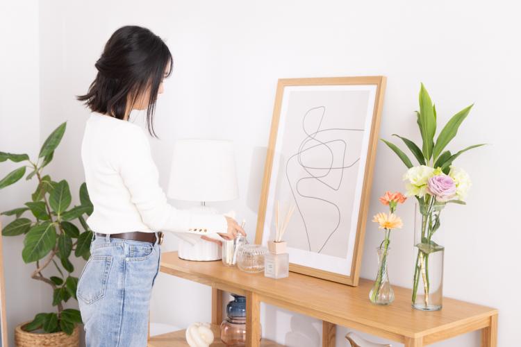お気に入りのカーテンで気持ち華やか、ナチュラルポップなお部屋