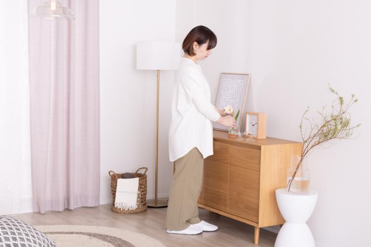 収納上手さんとつくる、ゆとりと春のやわらかさを楽しむ2LDKリビング