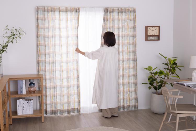 チェック柄でほっこり。秋仕様のワークスペース