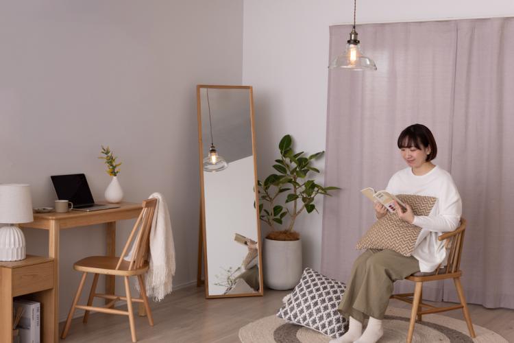 収納上手さんとつくる、ゆとりと春のやわらかさを楽しむ2LDKリビング